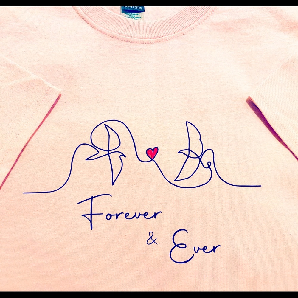 💗Cute printed pink T-Shirt💗 Valentine’s day Tee💞